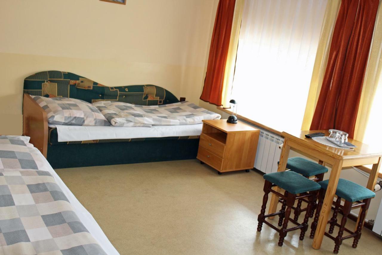 במוטל Aleksandrów Łódzki Bar Malwa מראה חיצוני תמונה