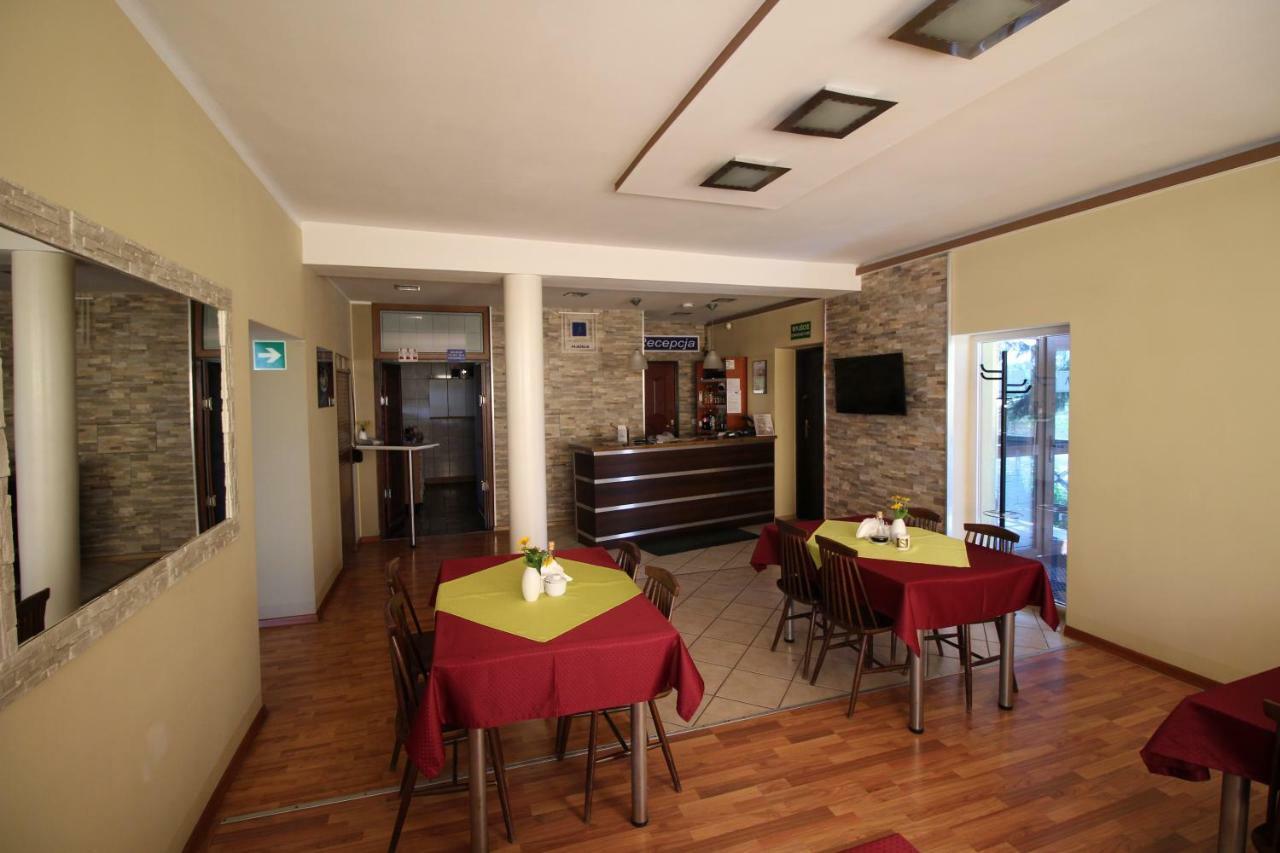 במוטל Aleksandrów Łódzki Bar Malwa מראה חיצוני תמונה